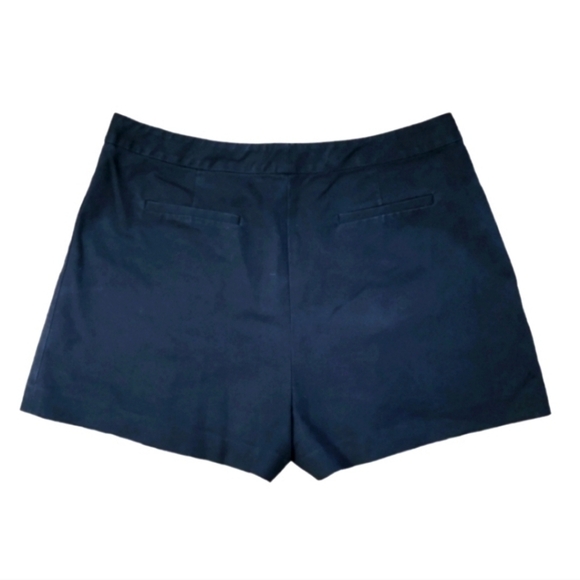 MICHAEL Michael Kors Pleat Front Chino Shorts Sz 16 - Picture 5 of 6